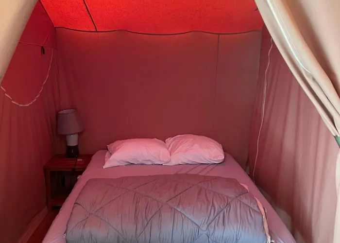 L Eden Road Castellane