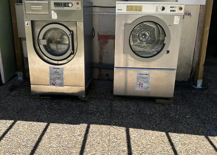 L Eden Road Castellane