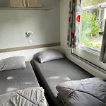 Camping L Eden Road *