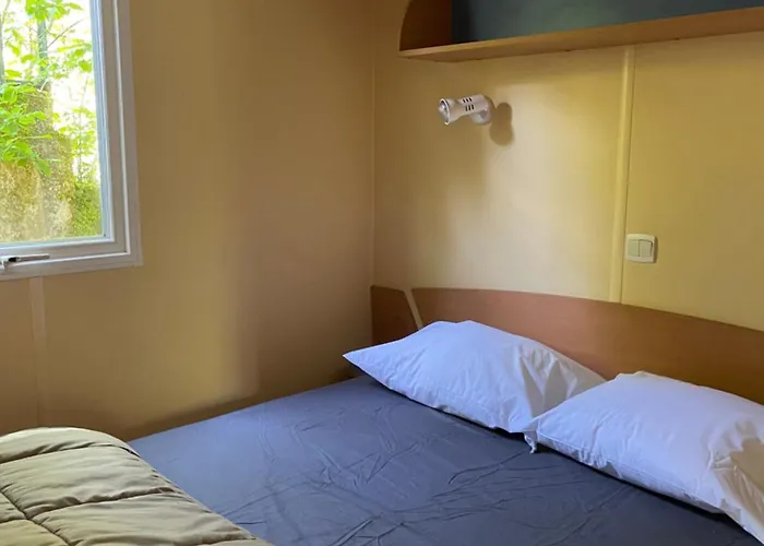 L Eden Road キャンプ場